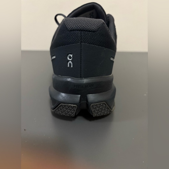 On Cloudventure Waterproof Trail Running Shoes,Women’s,Size 10.5 Black - Picture 9 of 14